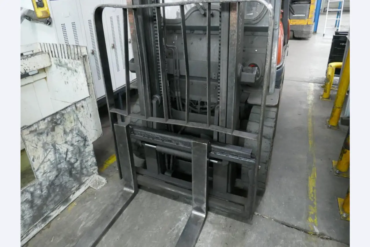 Machines of an automotive supplier-7