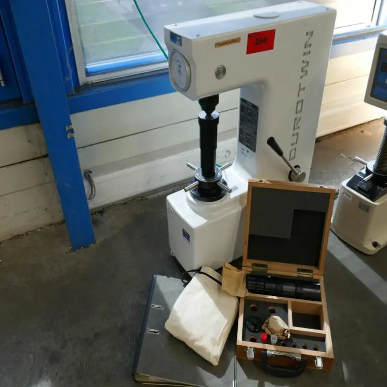 Hardness tester Mitutoyo DT-10 Modell Durotwin