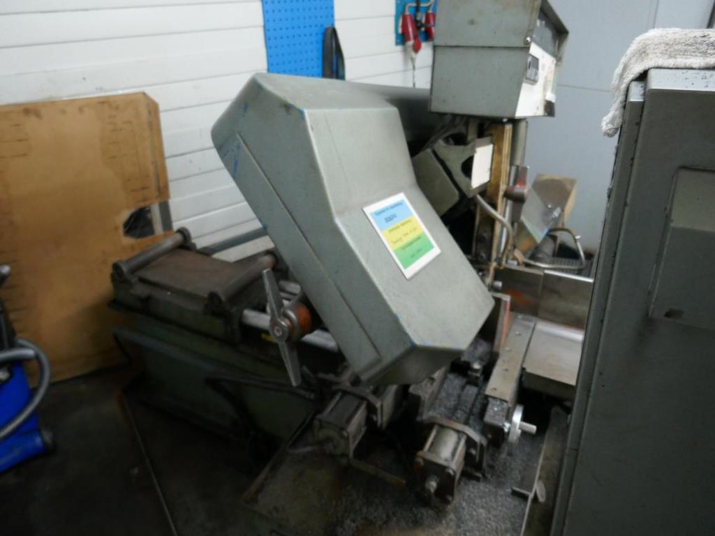 Máquinas de um fornecedor do sector automóvel-3