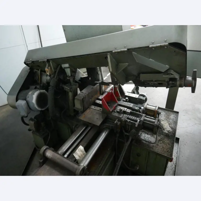 Máquinas de un proveedor de automoción-4