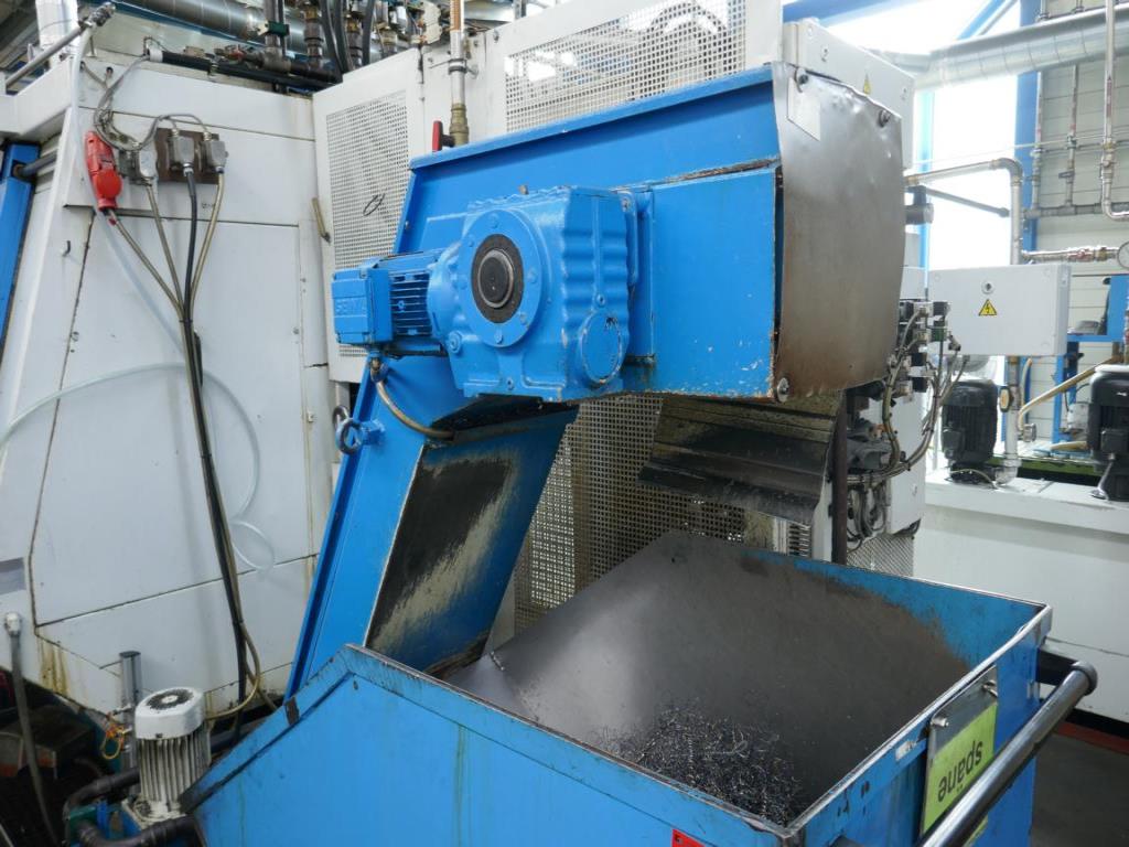 Máquinas de um fornecedor do sector automóvel-5