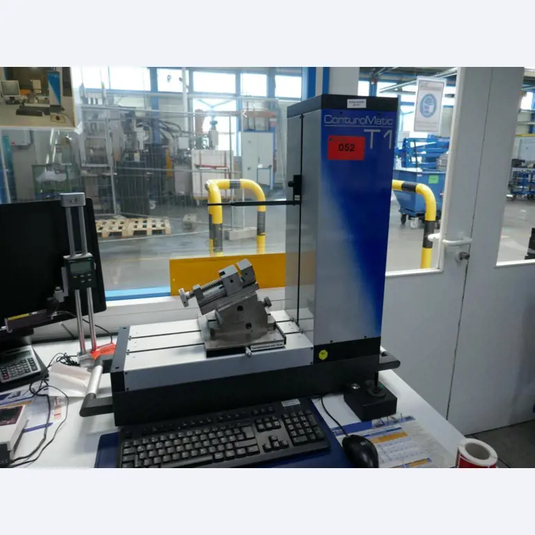 Maschinen eines Automobilzulieferers-1