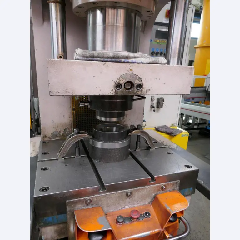 Machines of an automotive supplier-5