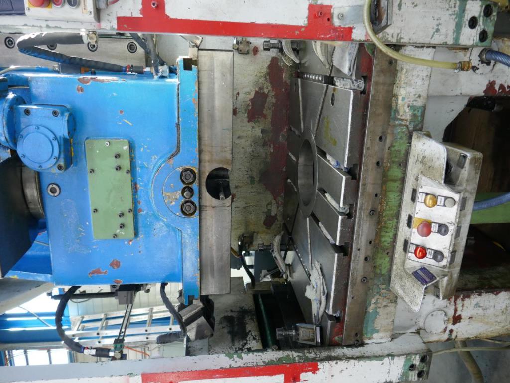 Máquinas de um fornecedor do sector automóvel-10