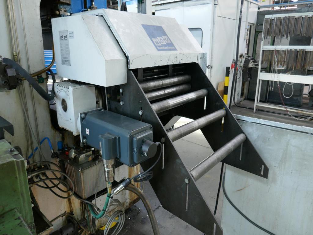 Máquinas de um fornecedor do sector automóvel-12