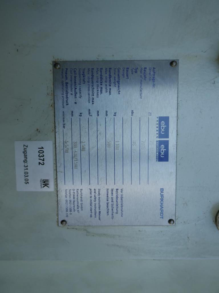 Máquinas de um fornecedor do sector automóvel-5