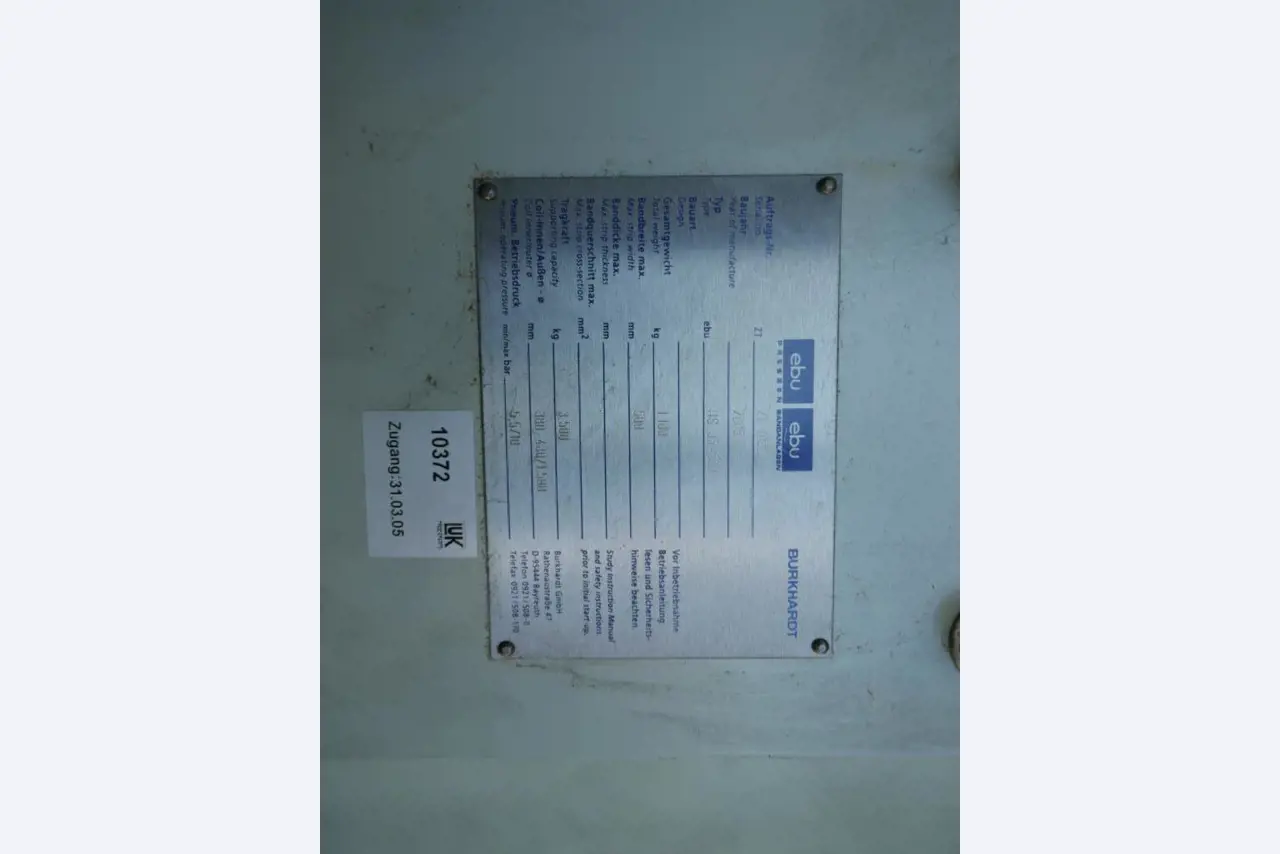 Machines d'un sous-traitant automobile-5