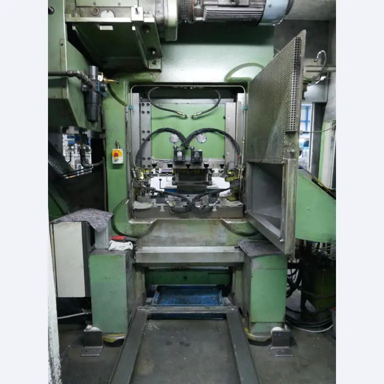 Máquinas de un proveedor de automoción-6