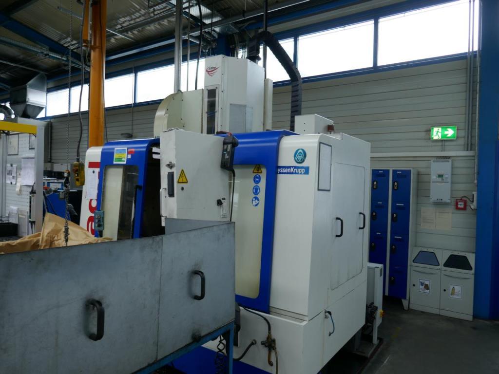 Máquinas de um fornecedor do sector automóvel-3