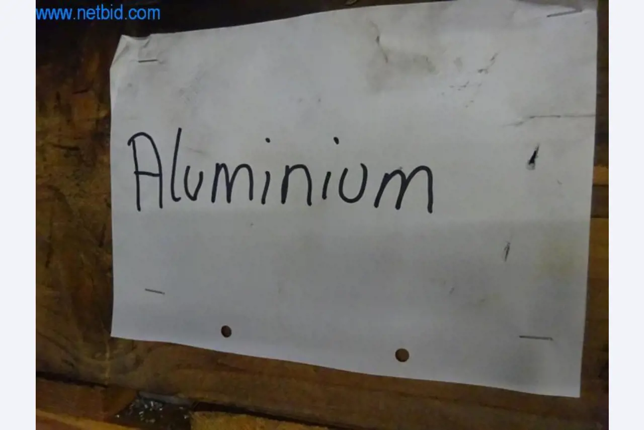 Stroje na výrobu forem-19