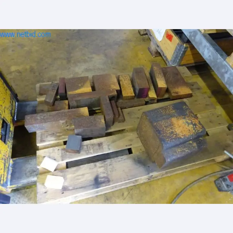 Stroje na výrobu forem-20