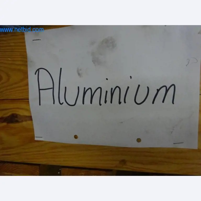 Stroje na výrobu forem-7