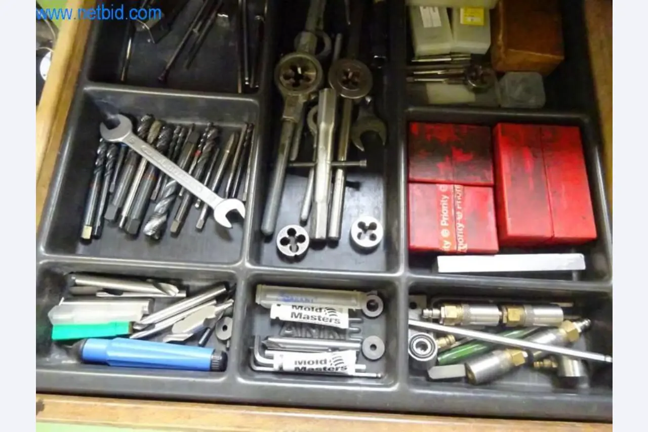 Machines Construction de moules-2