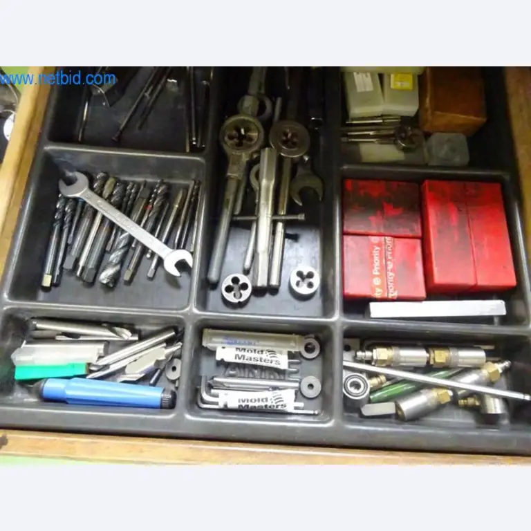 Machines Construction de moules-2