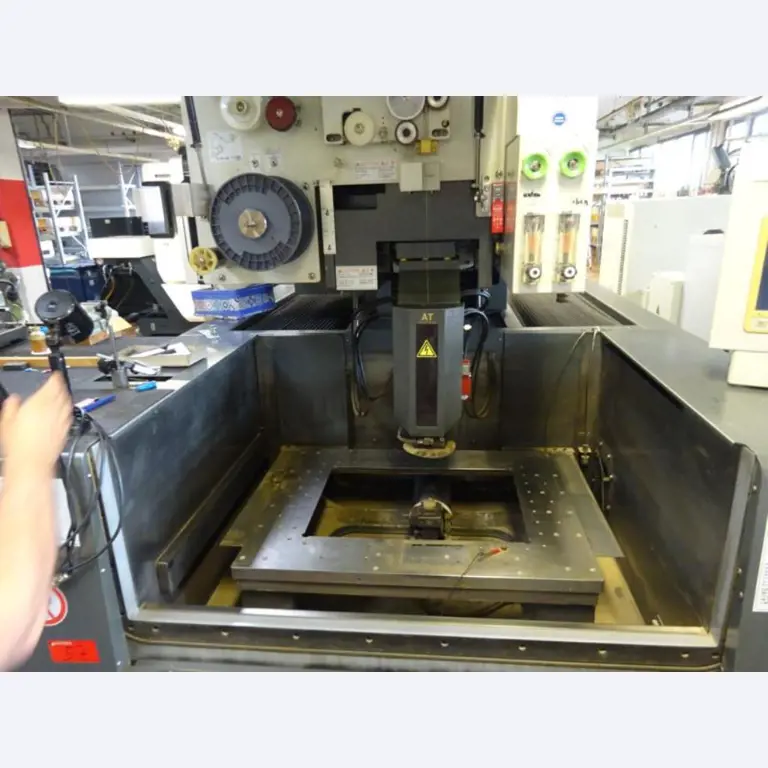 Máquinas de fabricación de moldes-2