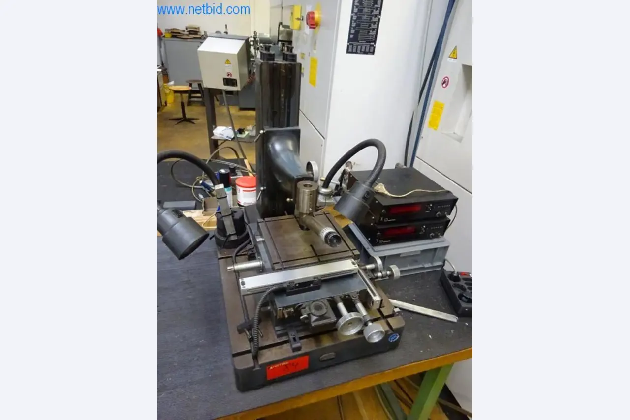 Máquinas de fazer moldes-1