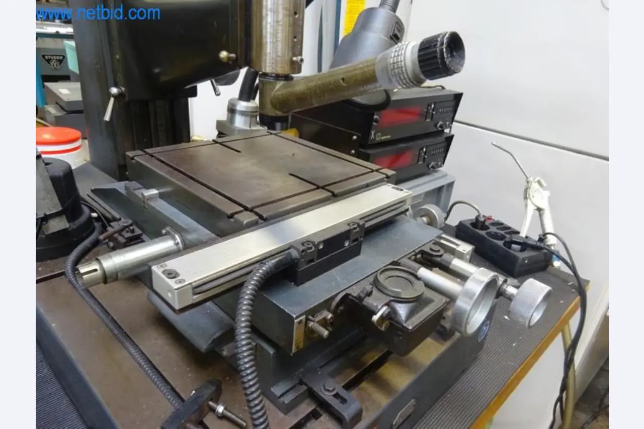 Máquinas de fazer moldes-2