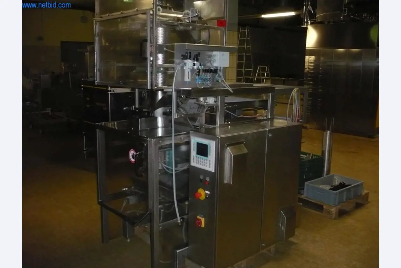 Bäckereimaschinen einer Großbäckerei-2