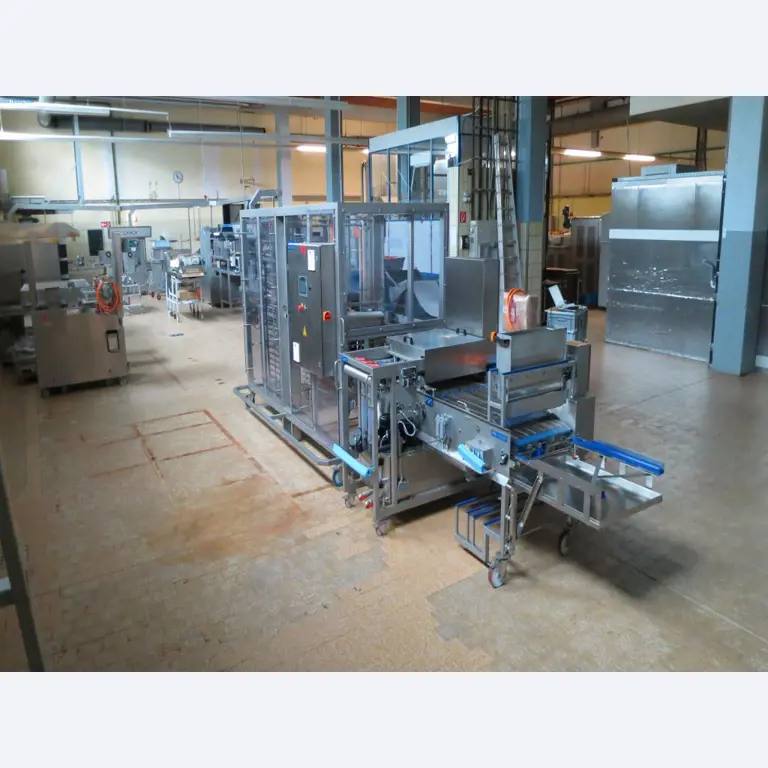 Bakery machines of a large bakery -3