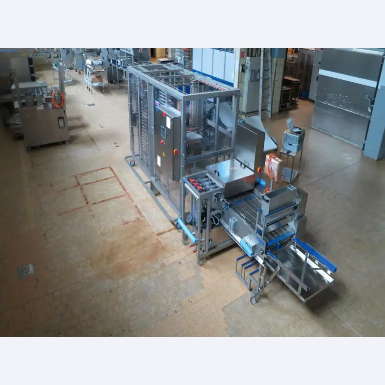 Bakery machines of a large bakery -4