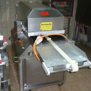 Kuchenschneidmaschine  79QS40