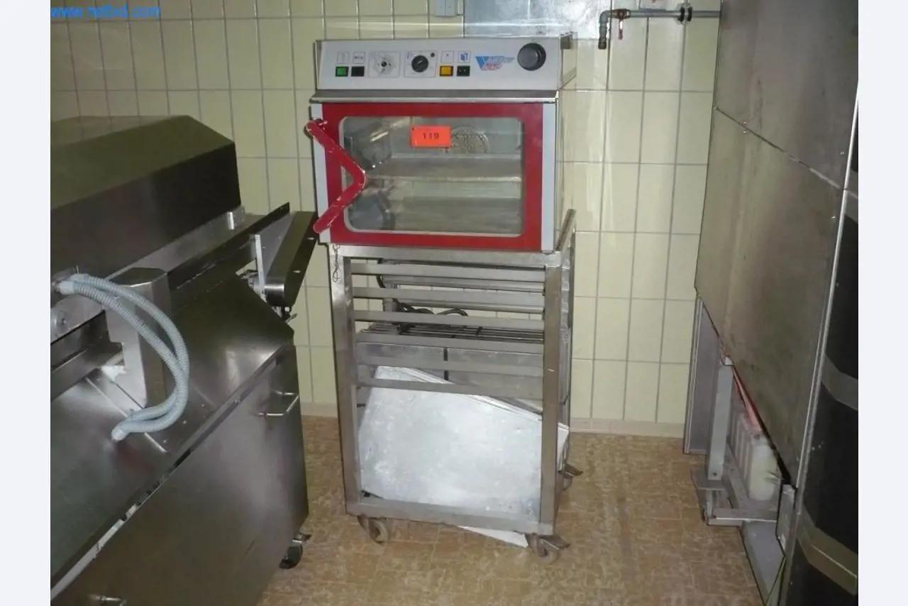 Bäckereimaschinen einer Großbäckerei-1