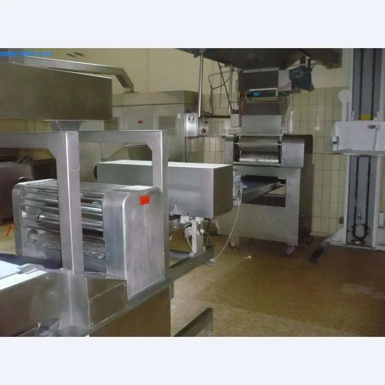 Bäckereimaschinen einer Großbäckerei-3