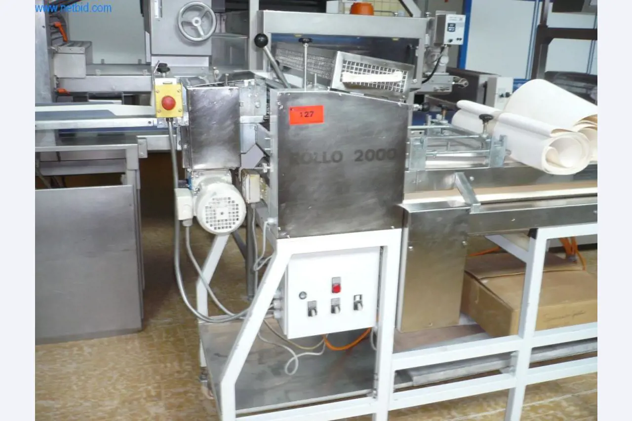 Bäckereimaschinen einer Großbäckerei-1