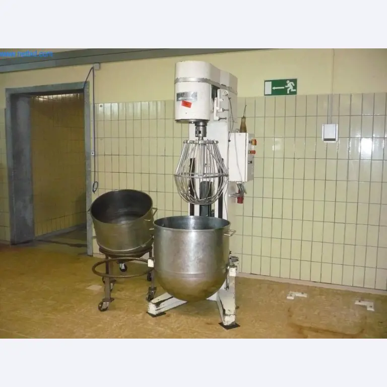 Bäckereimaschinen einer Großbäckerei-1