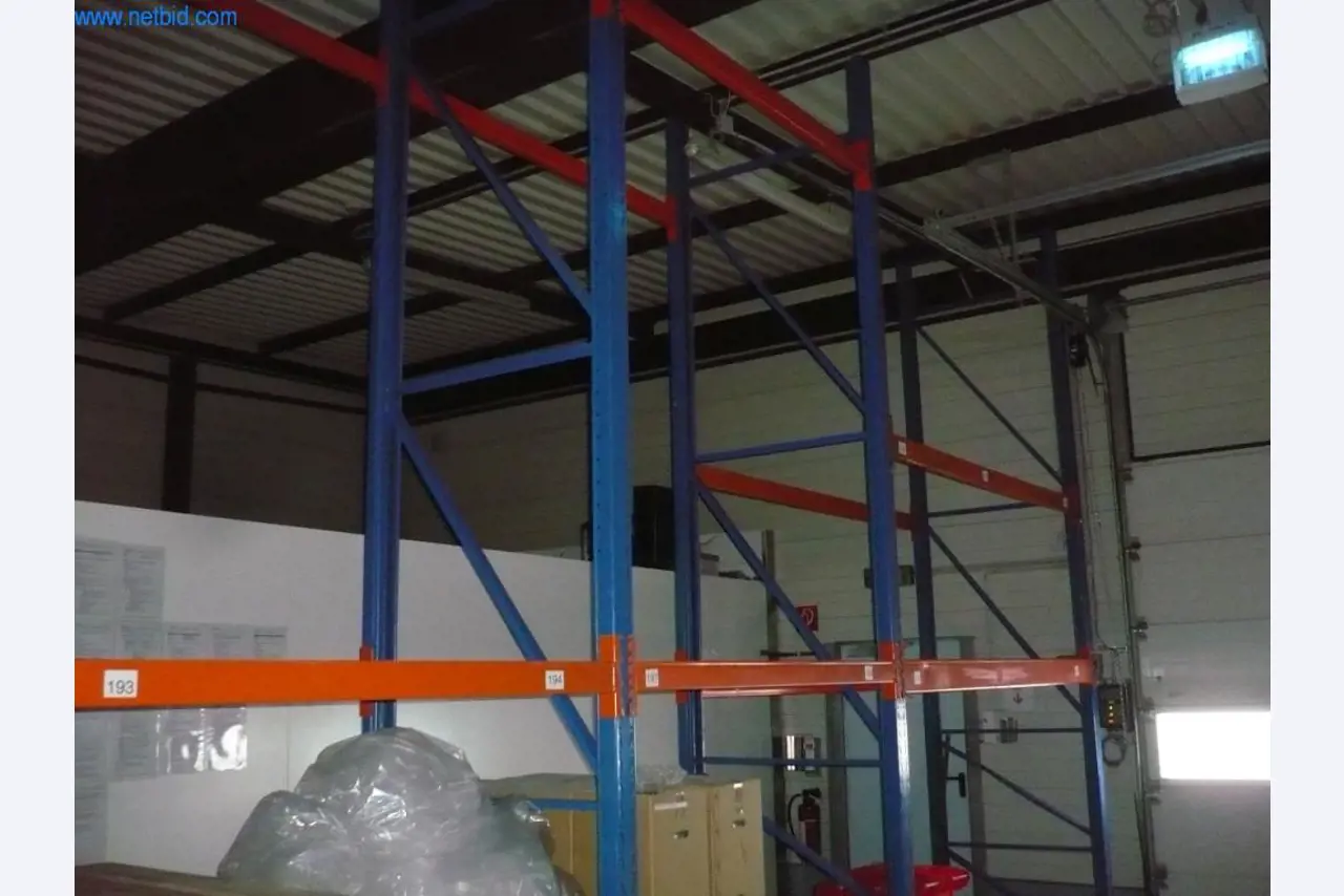 Machines de boulangerie d'une grande boulangerie-1