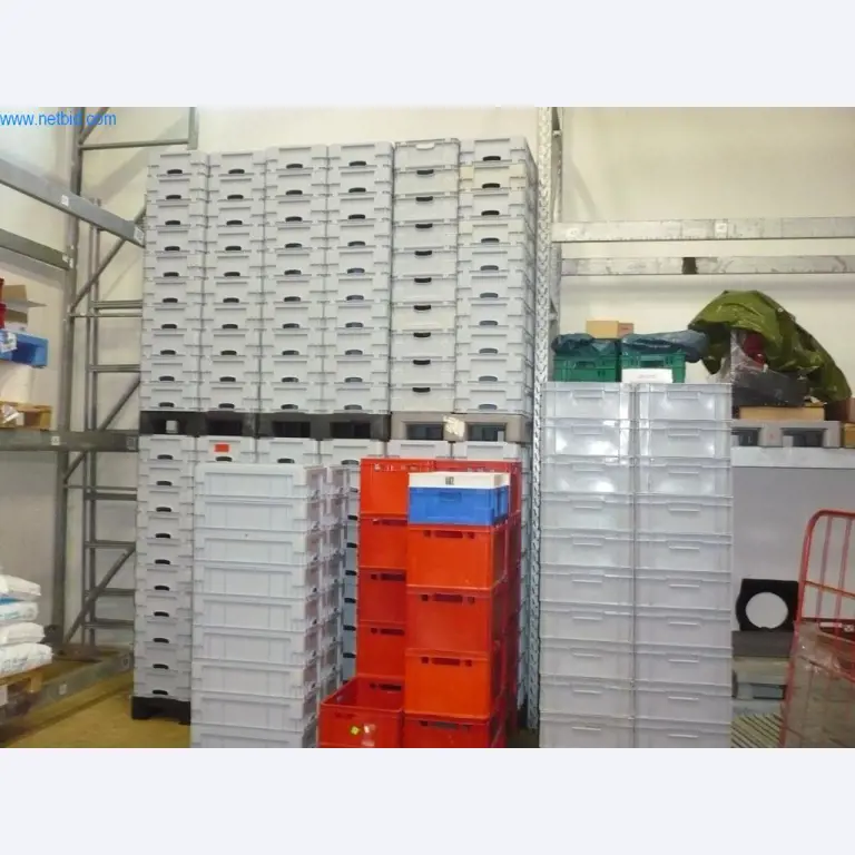 Máquinas de panadería en una gran panadería-1