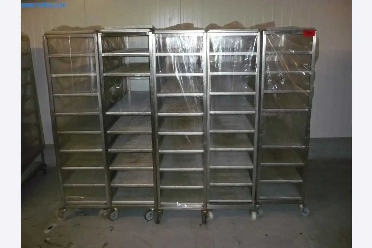 Bäckereimaschinen einer Großbäckerei-1