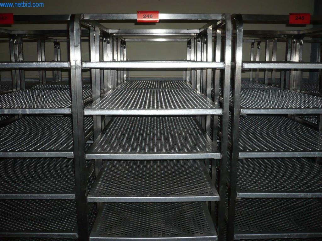 Bäckereimaschinen einer Großbäckerei-1