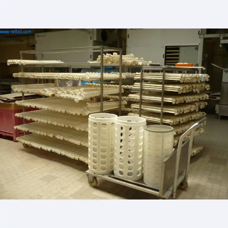 Bäckereimaschinen einer Großbäckerei-5