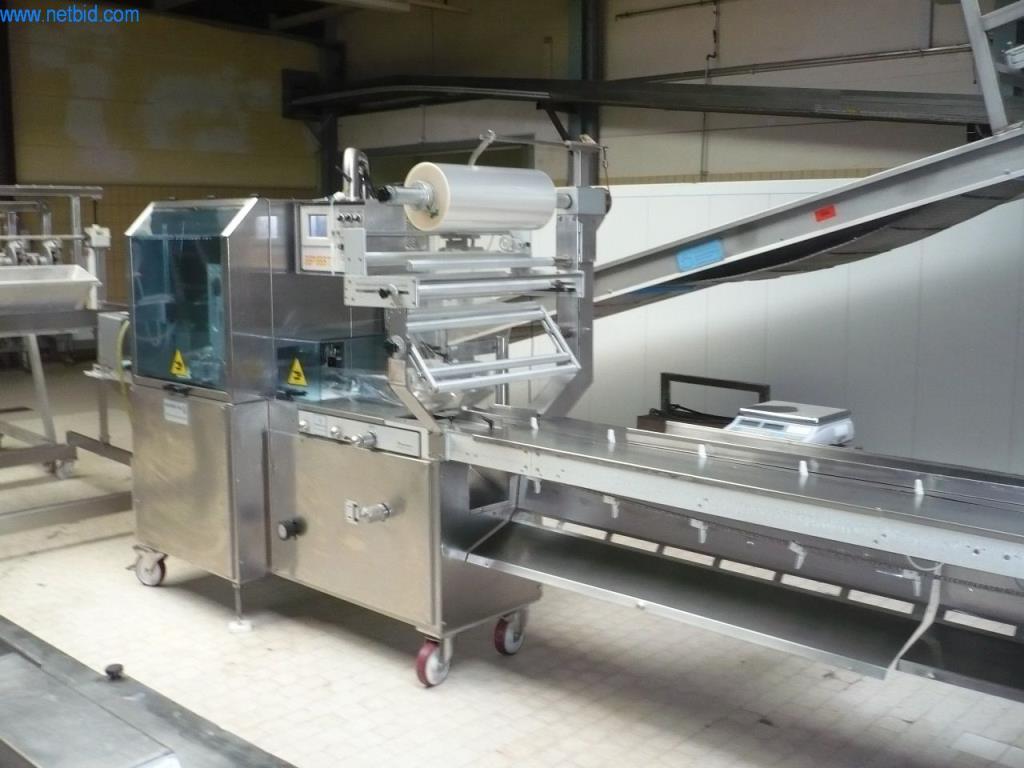 Máquinas de panadería en una gran panadería-3