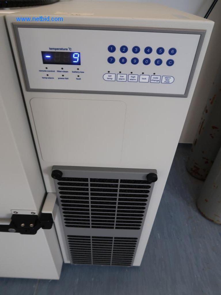 Mobiliário de escritório e de laboratório, material de laboratório e equipamento de laboratório-3