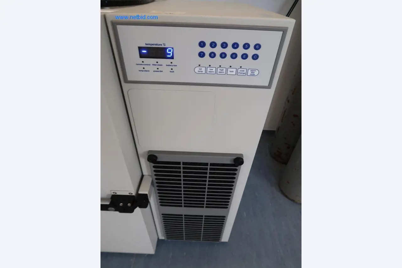 Office and laboratory furniture, laboratory devices and equipment-3