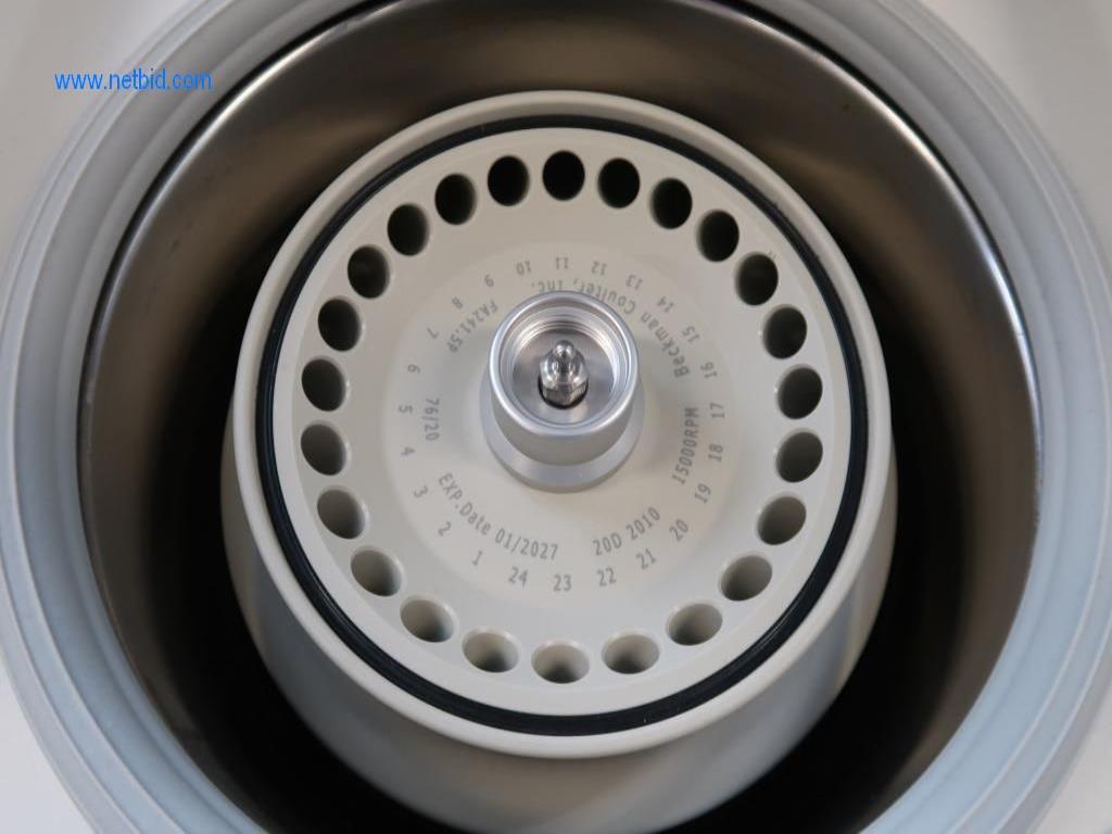 Mobiliário de escritório e de laboratório, material de laboratório e equipamento de laboratório-2