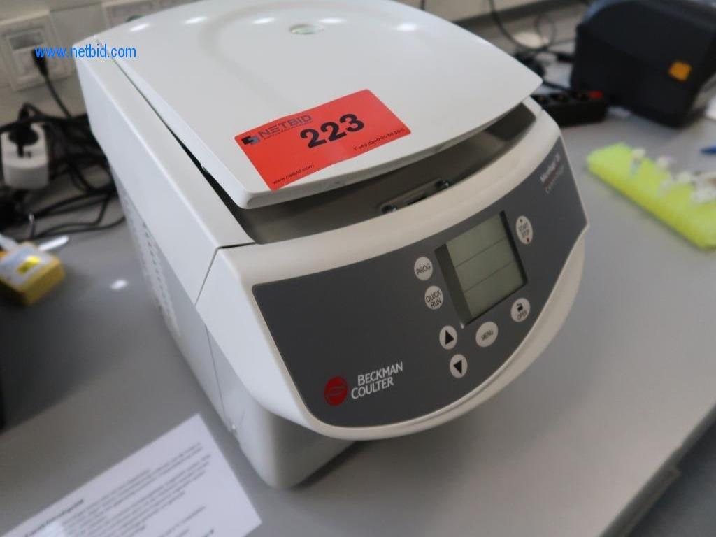 Mobiliário de escritório e de laboratório, material de laboratório e equipamento de laboratório-3