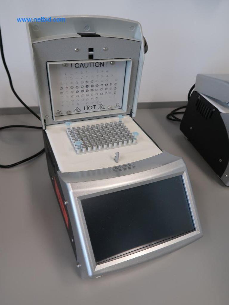 Mobiliário de escritório e de laboratório, material de laboratório e equipamento de laboratório-3