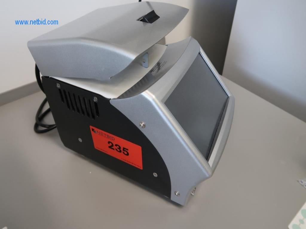 Kancelářský a laboratorní nábytek, laboratorní vybavení a laboratorní zařízení-1