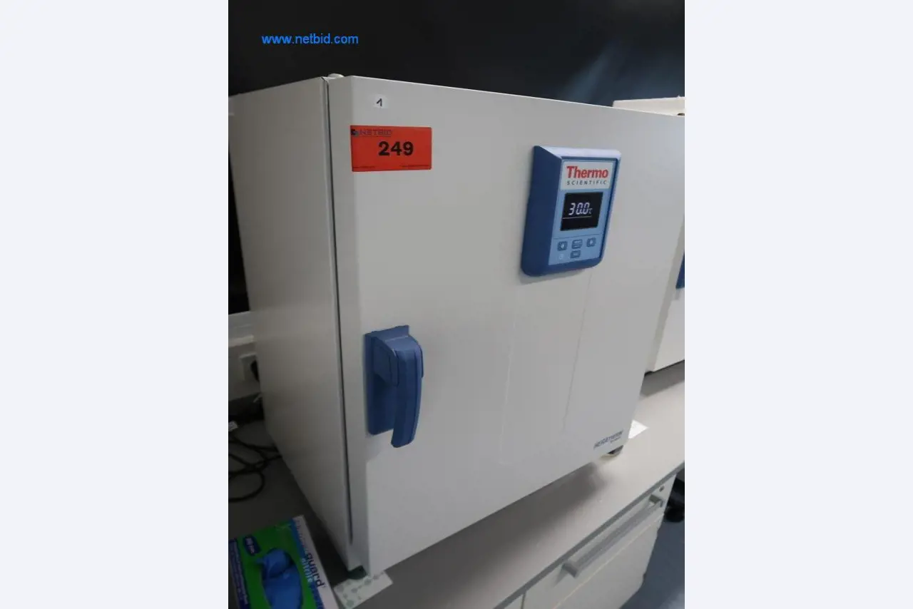 Office and laboratory furniture, laboratory devices and equipment-3