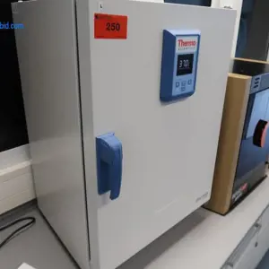 Broedmachine THERMO Fisher Heratherm IGS 100