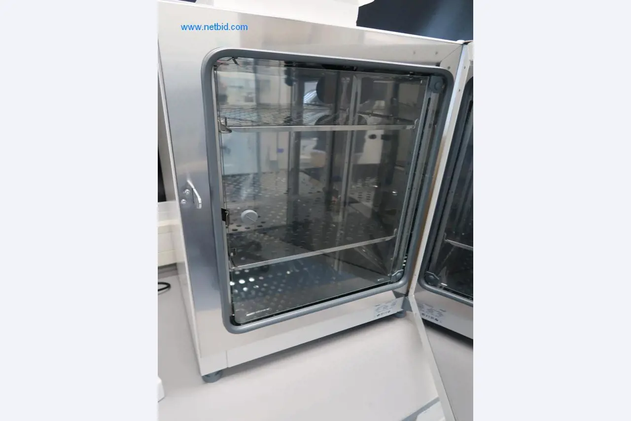 Office and laboratory furniture, laboratory devices and equipment-3