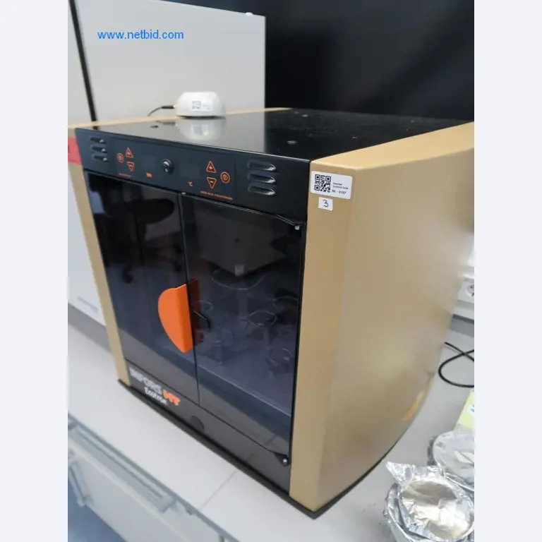 Office and laboratory furniture, laboratory devices and equipment-3