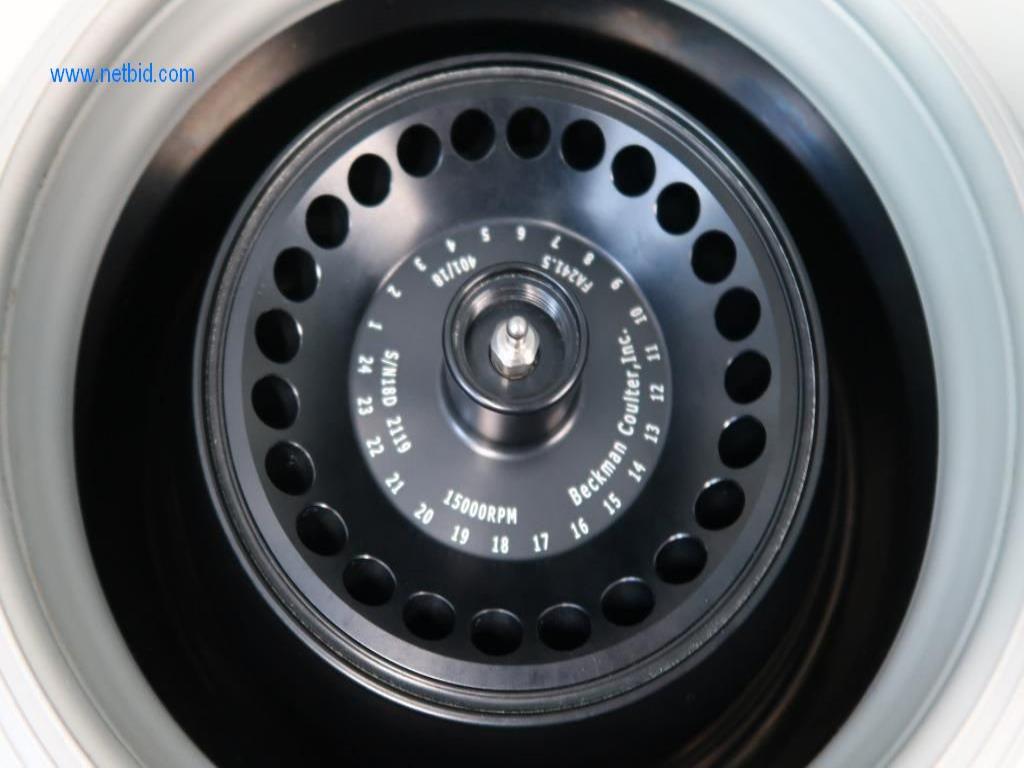 Mobiliário de escritório e de laboratório, material de laboratório e equipamento de laboratório-2