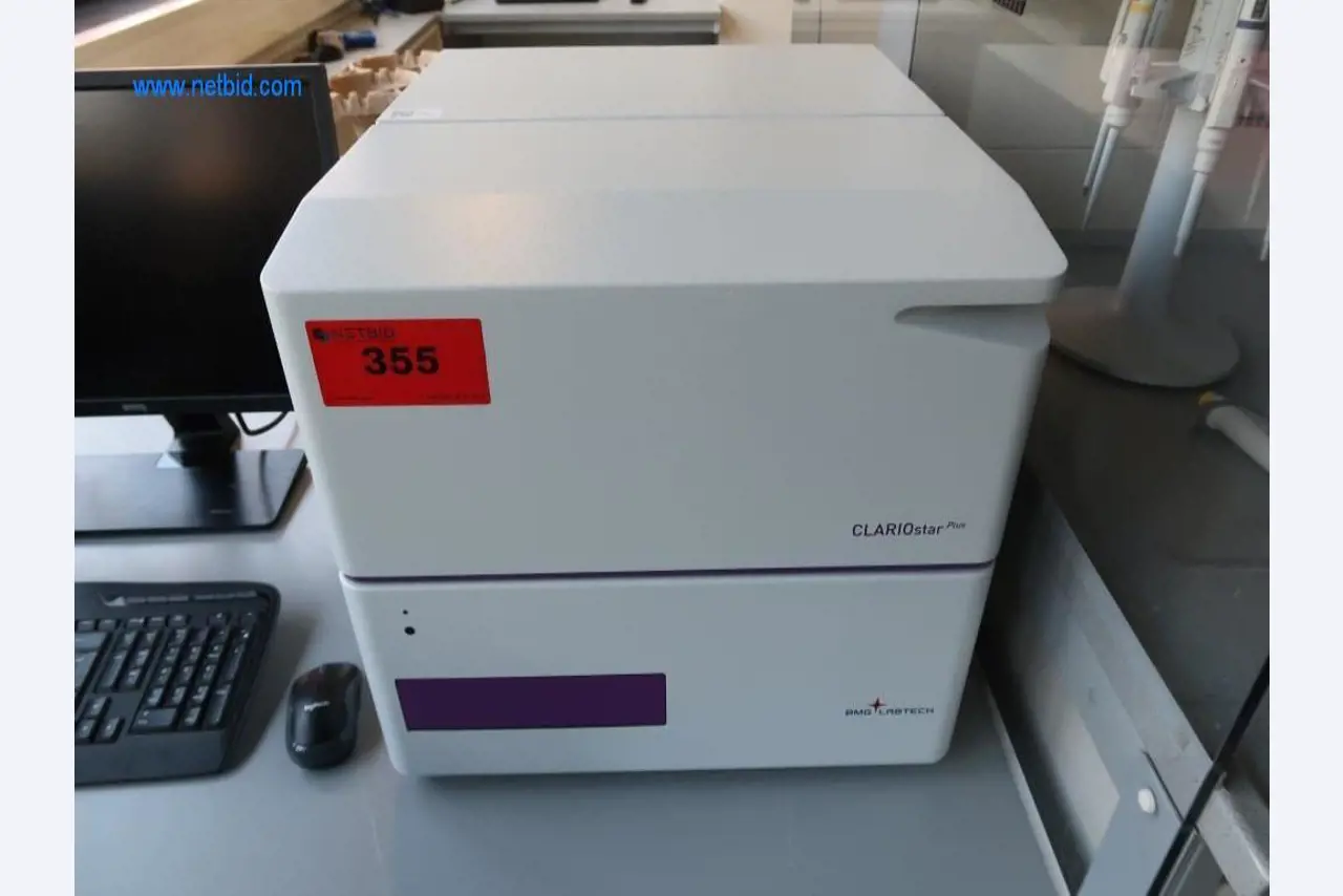 Mobilier de bureau et de laboratoire, appareils et équipements de laboratoire-1