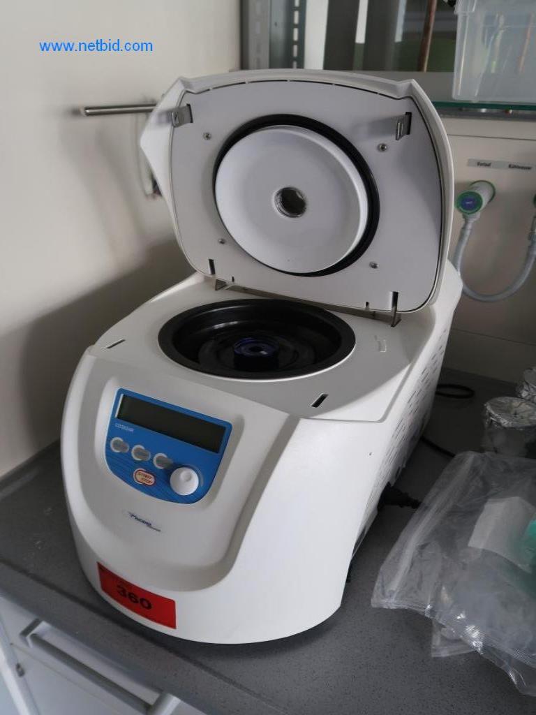 Mobiliário de escritório e de laboratório, material de laboratório e equipamento de laboratório-1