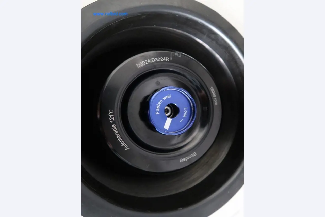 Office and laboratory furniture, laboratory devices and equipment-3