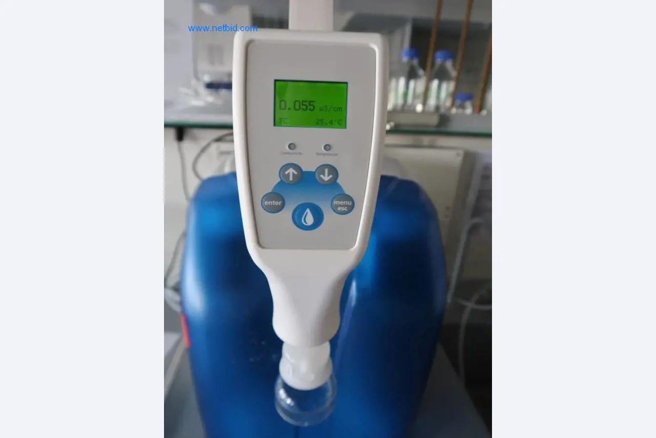 Office and laboratory furniture, laboratory devices and equipment-3